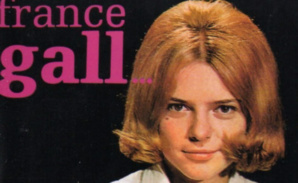 Cliquez ici pour accéder à la page de l'artiste Cliquez ici pour accéder à la page de l'artiste