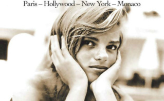 Cliquez ici pour accéder à la page de l'auteur Cliquez ici pour accéder à la page de l'auteur