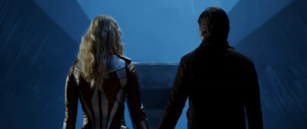 Mensis dans les étoiles avec le clip futuriste de Shooting Stars Mensis dans les étoiles avec le clip futuriste de Shooting Stars