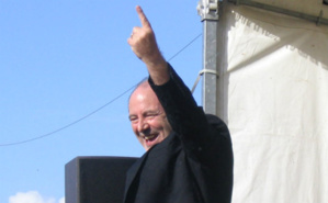 Photo (c) Kuxu. Cliquez ici pour retrouver les oeuvres de Michel Delpech Photo (c) Kuxu. Cliquez ici pour retrouver les oeuvres de Michel Delpech