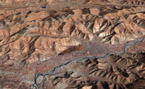 Vallée fluviale au Tibet. Photo (c) Jesse Allen