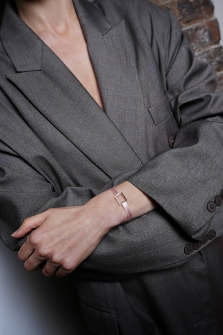 Between Nordic clarity and Parisian finesse, a new voice in contemporary jewelry emerges. (c) Margaret Mae Via Nadya Ruf Consulting. Between Nordic clarity and Parisian finesse, a new voice in contemporary jewelry emerges. (c) Margaret Mae Via Nadya Ruf Consulting.