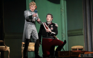 Photo courtoisie (c) Christian Dresse / Opéra de Marseille. Cliquez ici pour accéder au site Photo courtoisie (c) Christian Dresse / Opéra de Marseille. Cliquez ici pour accéder au site