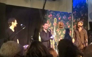 Le Traquenard s’est ouvert avec le groupe soul/hip-hop The Moonkeys. Photo (c) Sarah Belnez. Le Traquenard s’est ouvert avec le groupe soul/hip-hop The Moonkeys. Photo (c) Sarah Belnez.