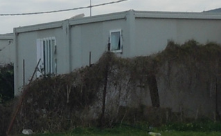Un chalet du site Zemmouri, Boumerdès, Algérie. Photo (c) Naima Ait Ahcene Un chalet du site Zemmouri, Boumerdès, Algérie. Photo (c) Naima Ait Ahcene