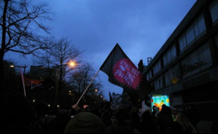 "Still not loving police". Photo (c) Fanny Silva "Still not loving police". Photo (c) Fanny Silva