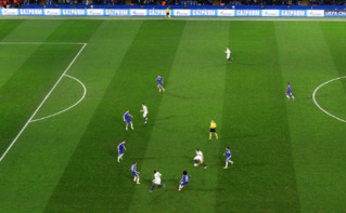 L'équipe du PSG lors du match contre Chelsea, en mars 2016. Photo (c) Ben Sutherland L'équipe du PSG lors du match contre Chelsea, en mars 2016. Photo (c) Ben Sutherland