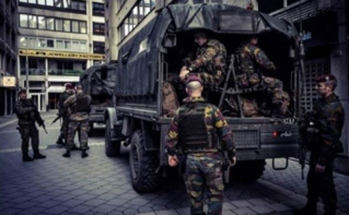 Des militaires dans les rues de Bruxelles. Photo (c) MediActivista