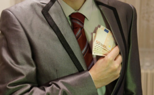 Illustration. Photo (c) Kiwiev Illustration. Photo (c) Kiwiev