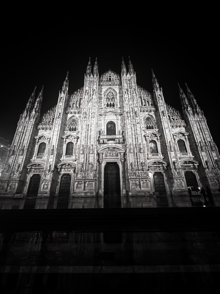 Fact 3 — The Duomo of Milan: Six Centuries of Architecture. (c) Sarah B.