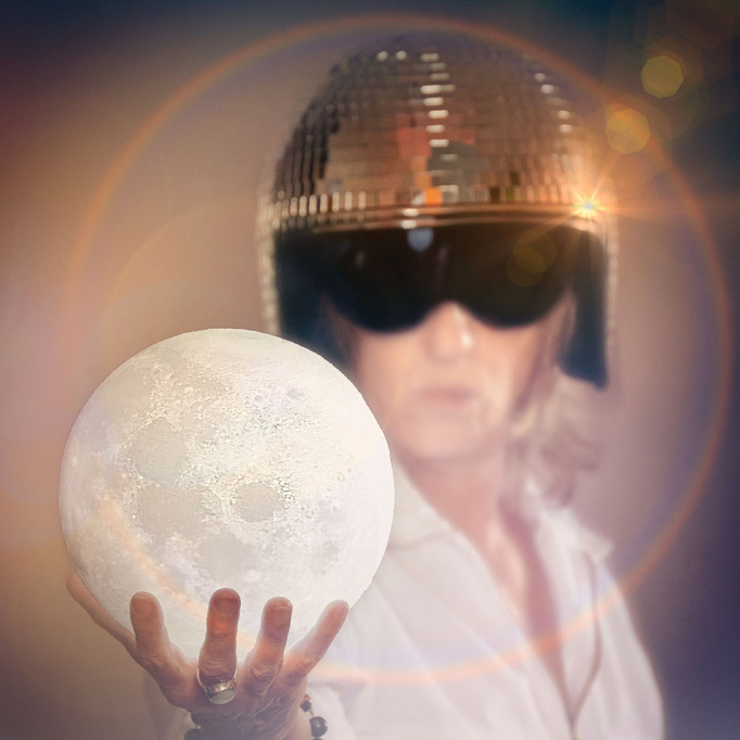 MISS D’AILES, talent pop à écouter avec « Girl on the Moon »