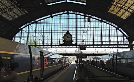 La gare de Bordeaux Saint-Jean. Photo (c) David McKelvey