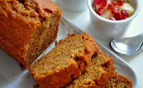 Un pain d’épices moelleux aux saveurs de Noël, alliant épices et écorces d’orange. Photo (c) Frédérique Voisin-Demery.