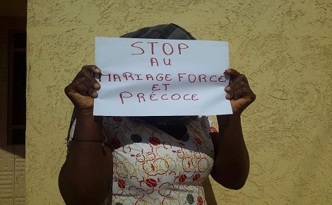 Une jeune fille disant non au mariage forcé et précoce. Photo (c) A. Tapsoba