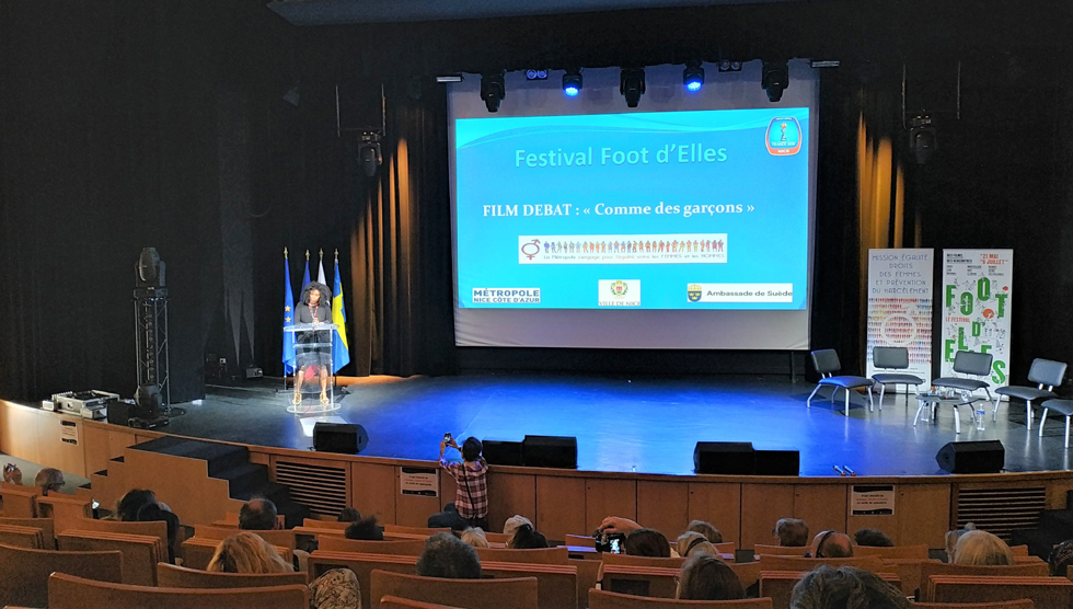 Un festival pour promouvoir le football féminin et lutter contre les inégalités femmes-hommes. Photo © Serge Gloumeaud