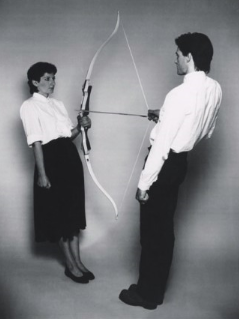 Rest Energy © Marina Abramovic and Ulay