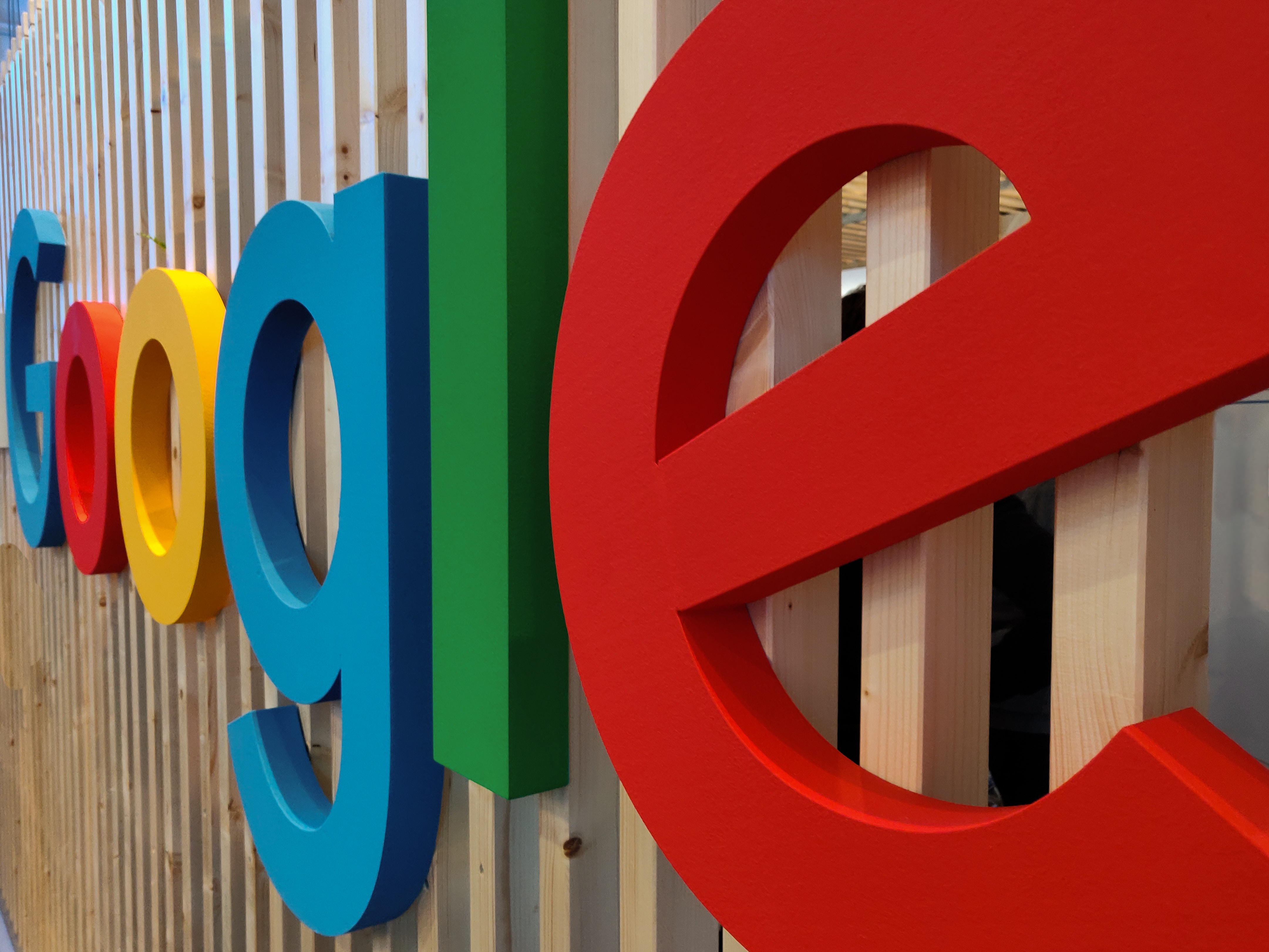 Google veut vous proposer ses services de banque. Photo (c) Kai Wenzel/Unsplash