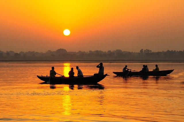 Couché de soleil sur le Gange, en Inde (c) Pixabay