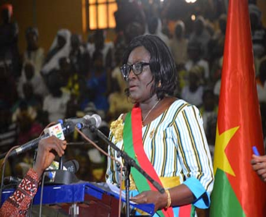 Sur  les 170 partis politiques au Burkina, seulement 5 sont dirigés par des femmes.(c) Assemblé nationale