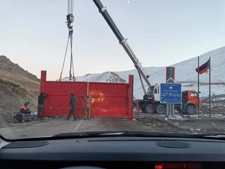 Les nouvelles frontières de l'Arménie et du Haut-Karabakh (c) photo prise de FB