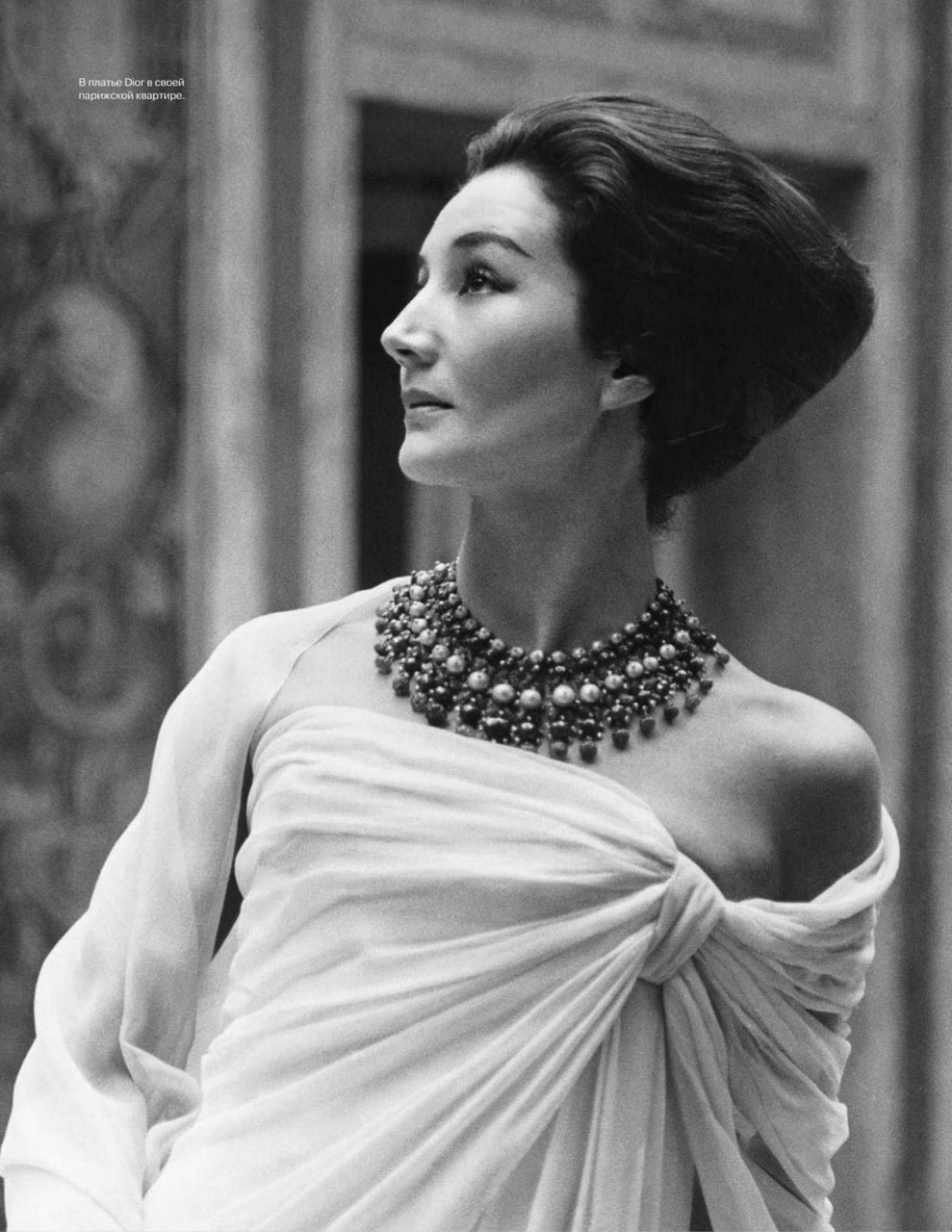 Jacqueline de Ribes en Christian Dior, 1959 - © Courtesy of The Metropolitan Museum of Art, Photograph by Roloff Beny, Roloff Beny Estate
