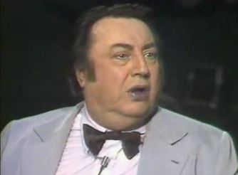 Cliquez ici pour accéder à la page de l'artiste