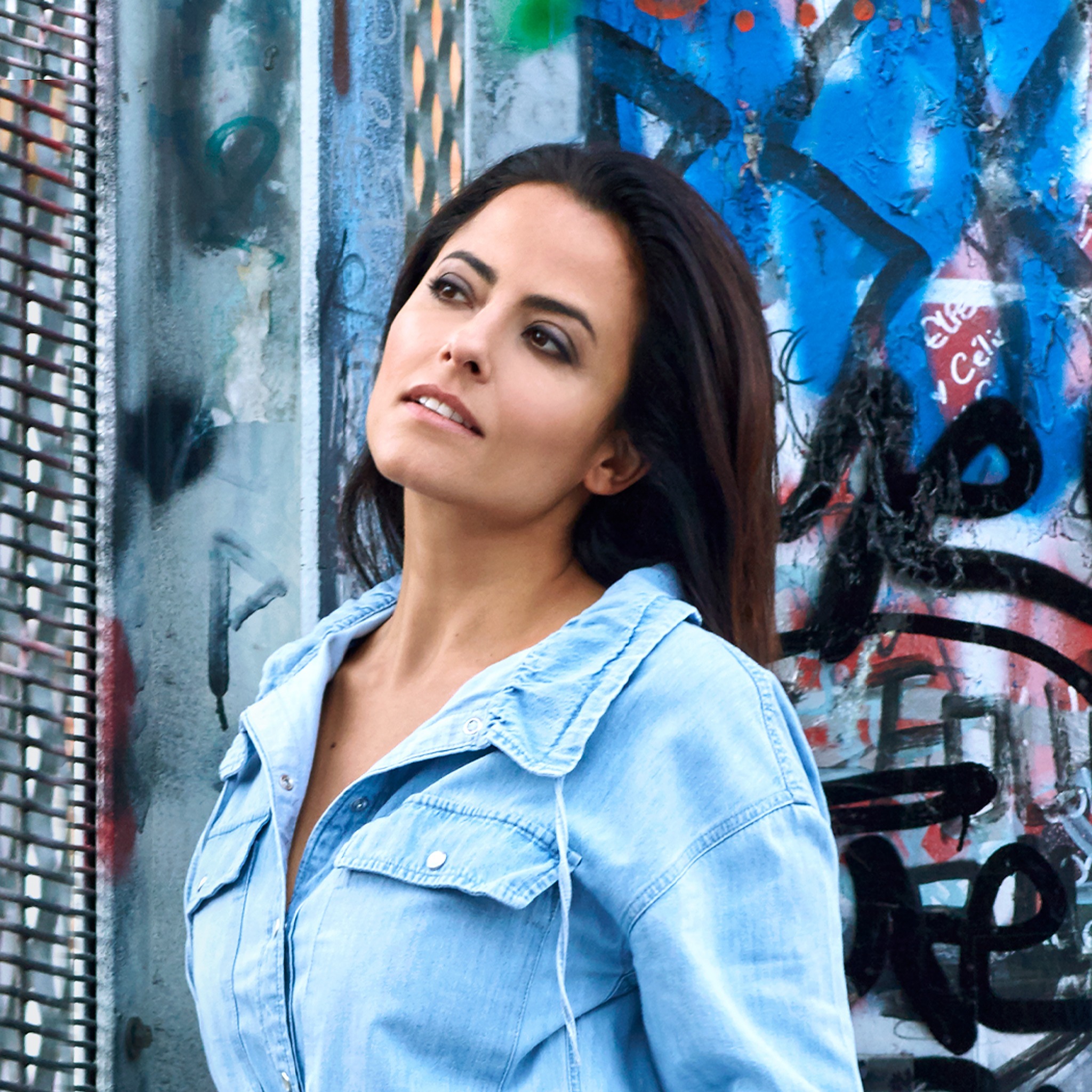 Adea Rey Aud Rey dévoile sa Lyrics Vidéo pour Le Temps qui passe