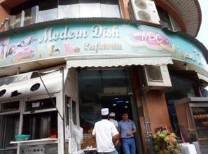 Modern Dish Cafeteria dans le quartier de Bur Dubaï Deira, l'une des échoppes indiennes les plus courues et abordables de la vieille ville. Photo: KPM