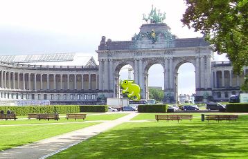 IMAGE DU JOUR: Les aventures de Léon Camay - 38