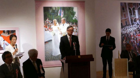 Discours de S.E. M . Patrick Medecin, Ambassadeur de Monaco au Japon lors de l&#039;inauguration de l&#039;exposition Mariage Princier à Tokyo. Photo (c) DR
