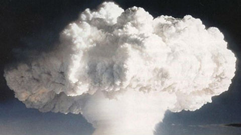 Essai nucléaire atmosphérique en 1952. Photo (c) CTBTO