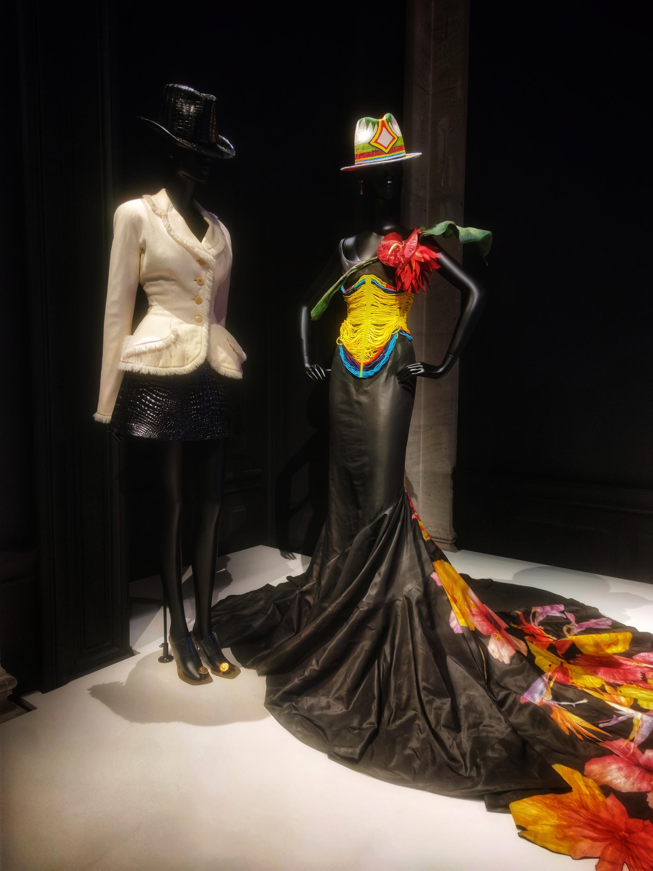 First collection John Galliano at Dior, Palais Galliera. (c) Sarah Barreiros.