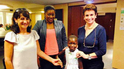 Patricia Raineri, famille d’accueil, Cécile Dakouo, Coordinatrice technique de la Coopération monégasque au Mali, Mariam (Mali) et Anna Maria Pagani, Présidente de l’association Pagani Elia. Photo (c) MCH