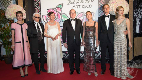 Charlotte Casiraghi, Karl Lagerfeld, S.A.R. la Princesse Caroline de Hanovre, S.A.S. le Prince Albert II, Paola Marzotto, Pierre Casiraghi et Béatrice Borromeo. Photo (c) Gaetan Luci / Frédéric Nebinger / Palais Princier de Monaco