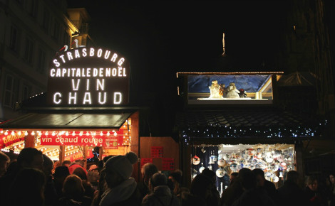 Le marché de Noël de Strasbourg accueille chaque année plus de deux millions de visiteurs. Photo (c) Sarah Belnez