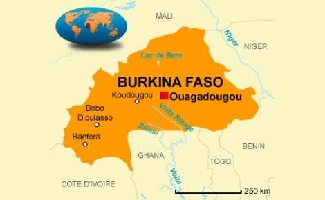 Ouagadougou, la capitale du Burkina Faso a été victime d’un attentat terroriste, vendredi 15 janvier 2016. Image libre de droits