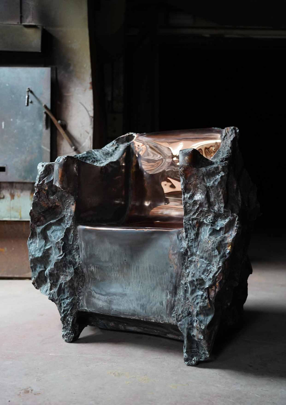 Marius Ritiu, Meteor Seat II. Courtesy of L’Appartement and Objects with Narratives. © Marius Ritiu