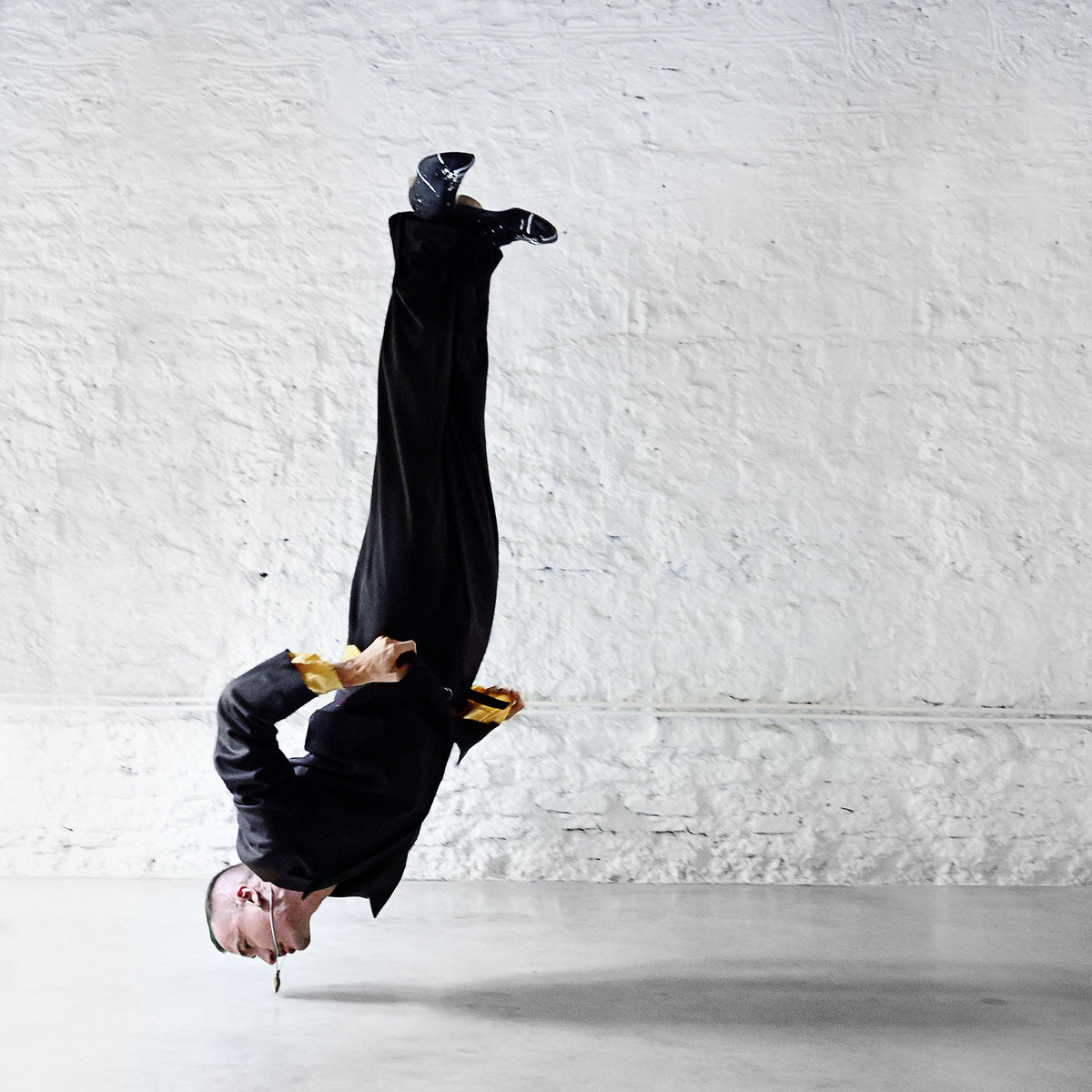 Be My Wife chante Only You, son nouveau single