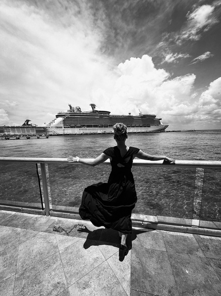 Wanderlust Ice & Ink – La vie à bord en tant que patineuse artistique en couple et journaliste lifestyle sur un navire de croisière : Article 1 | Introduction à la série