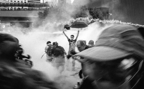 Image illustrant les affrontements de la Révolution des parapluies (c) Pasu Au Yeung