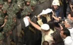 Thaïlande: Les arrestations de manifestants constituent un dangereux précédent