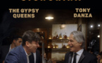 The Gypsy Queens &amp; Tony Danza sortent le titre "Buona sera signorina"