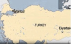 Turquie: Trois journalistes arrêtés pendant leur travail