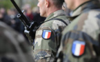 Armée: ces réservistes français qui mènent une double vie