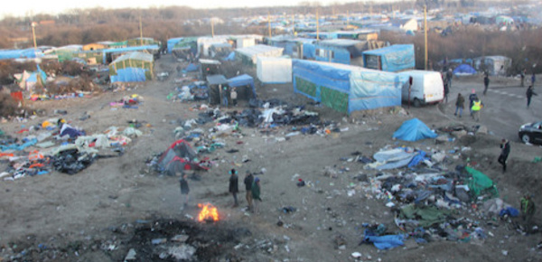 Focus d'un pompier sur la fin du démantèlement de la "jungle" de Calais