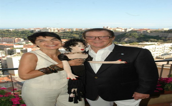 Elizabeth Wessel dévoile sa nouvelle Frimousse