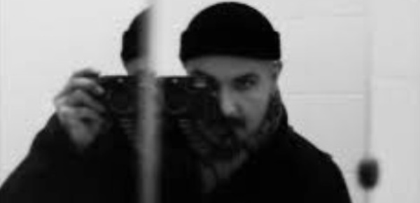 Photo-reporter en quête de résistance