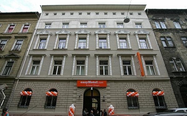 Easyhotel fait peau neuve