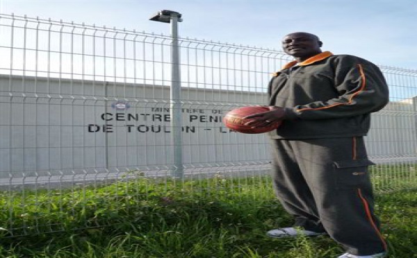 A Hyères, la plus belle victoire de Cheikh Sylla : partager le basket avec les détenus de La Farlède