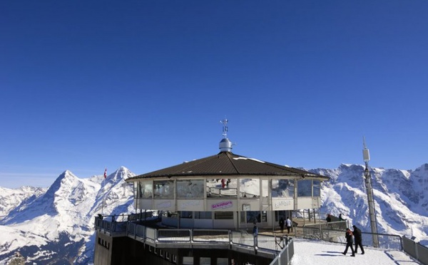 SE MARIER HORS DES SENTIERS BATTUS